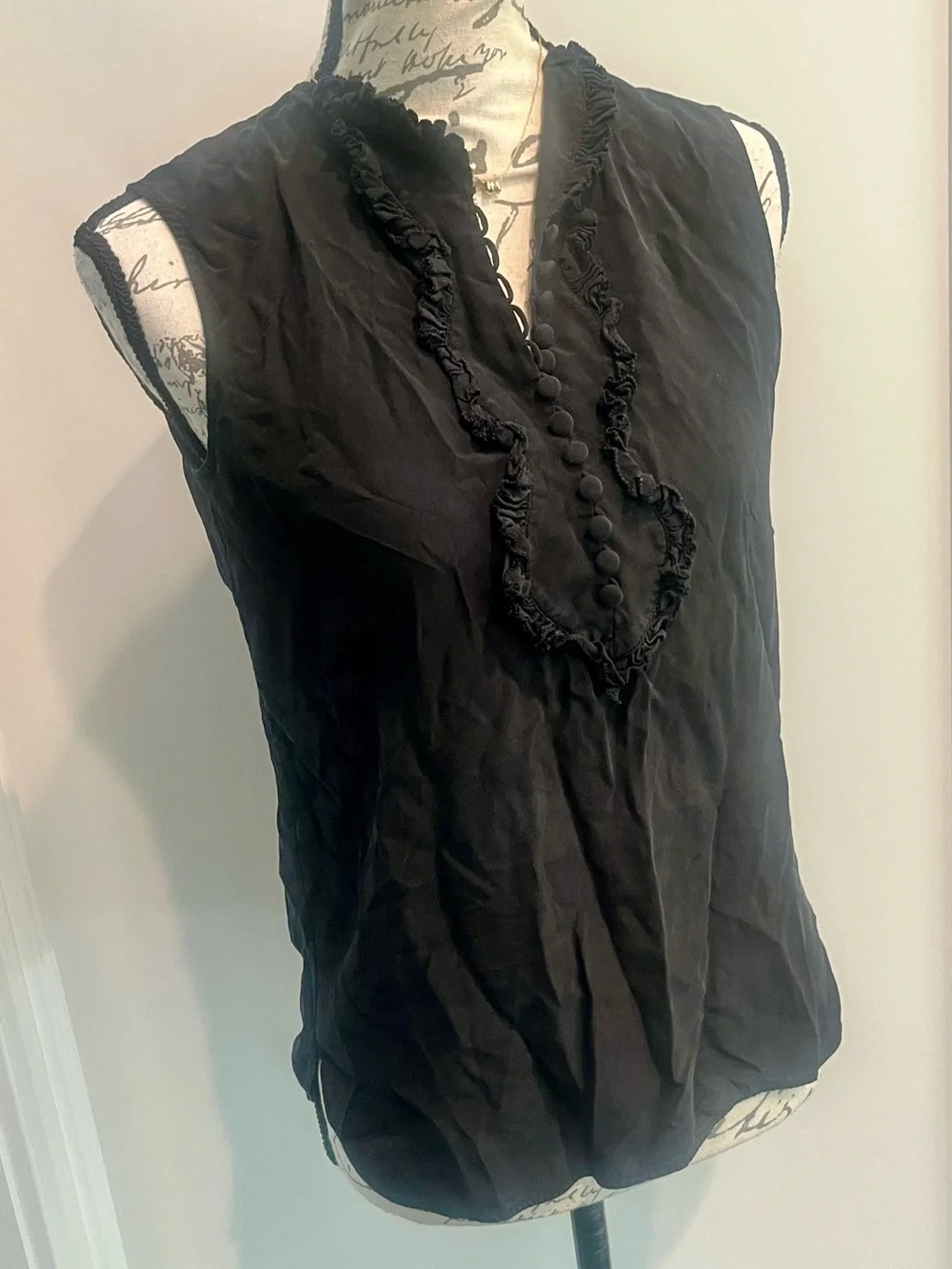 Tory Burch 100% Silk Ruffle Sleeveless Blouse